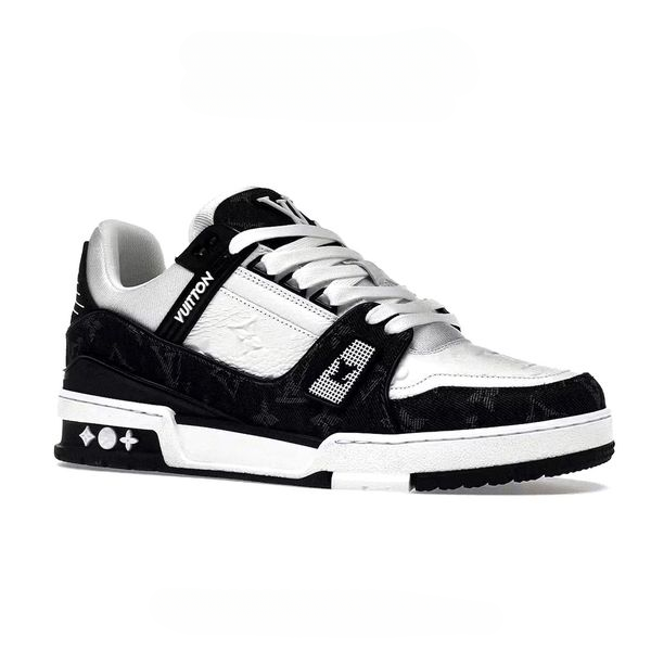 Training Sneakers